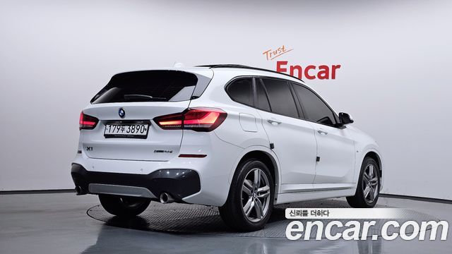 BMW X1 2021 — photo 2