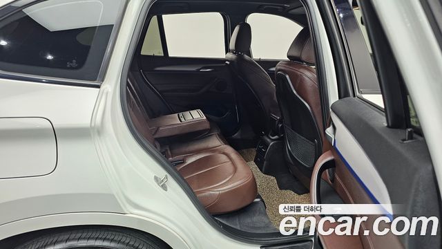 BMW X1 2021 — photo 12