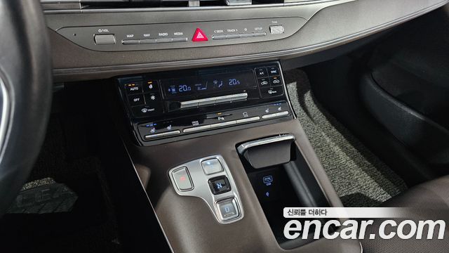 Hyundai Grandeur 2021 — photo 9