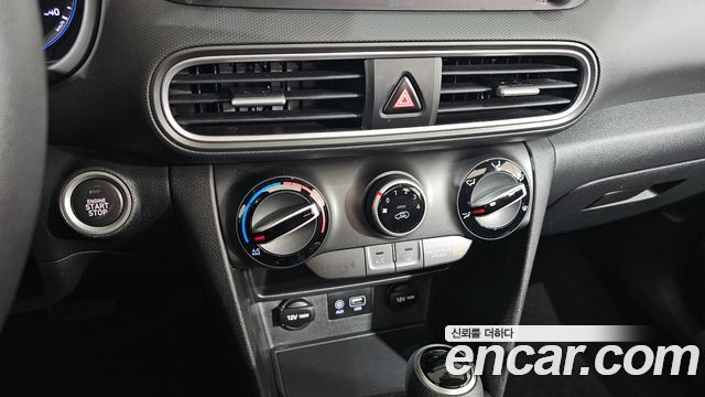 Hyundai Kona 2018 — photo 17