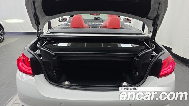 BMW 4-Series 2018 — photo 20