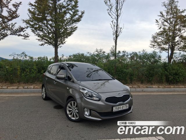 Kia Carens 2014 — photo 18