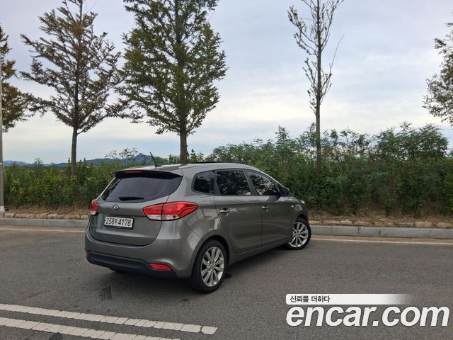 Kia Carens 2014 — photo 19