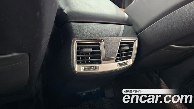 KG Mobility Rexton 2019 — photo 19