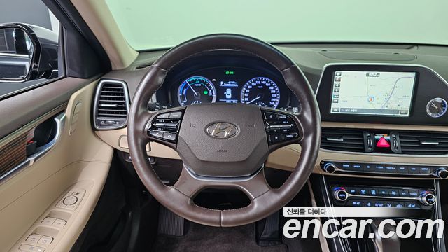 Hyundai Grandeur 2018 — photo 18