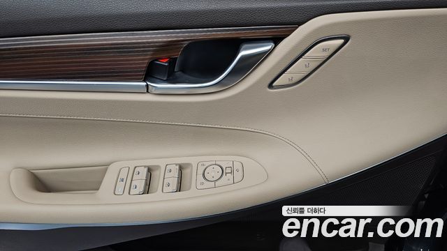 Hyundai Grandeur 2018 — photo 24