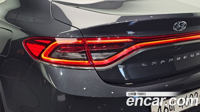Hyundai Grandeur 2018 — photo 9