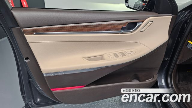 Hyundai Grandeur 2018 — photo 14
