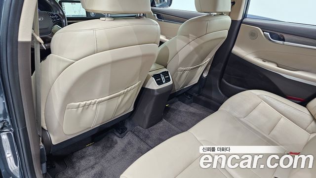 Hyundai Grandeur 2018 — photo 29