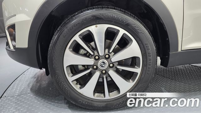 KG Mobility KORANDO 2014 — photo 5