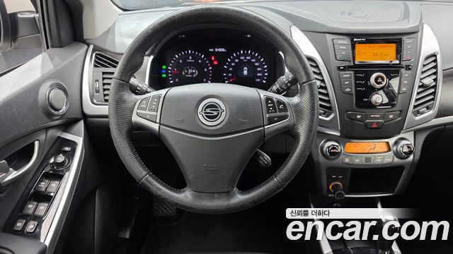 KG Mobility KORANDO 2014 — photo 13