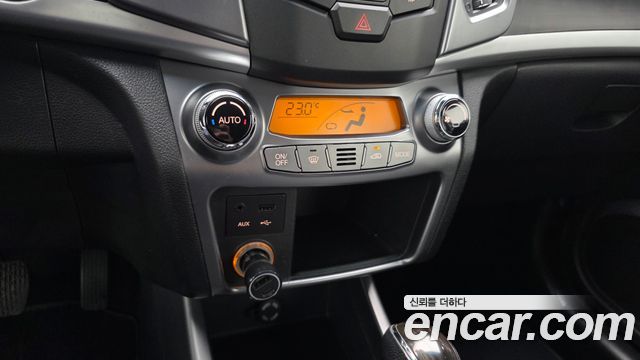 KG Mobility KORANDO 2014 — photo 15