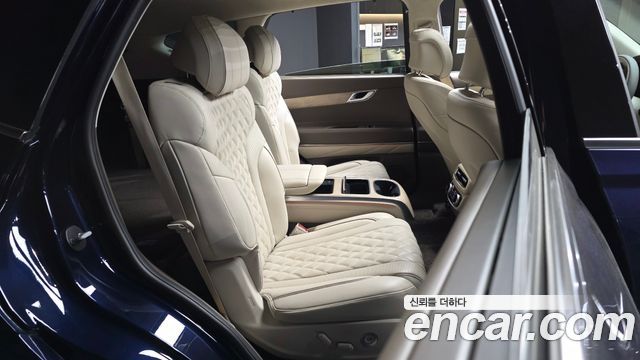 Genesis GV80 2023 — photo 18