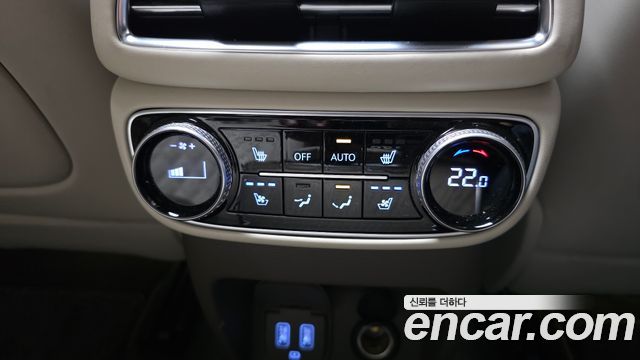 Genesis GV80 2023 — photo 25