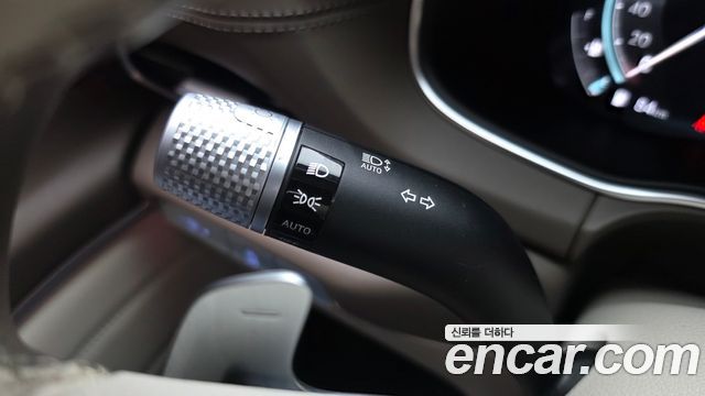 Genesis GV80 2023 — photo 29