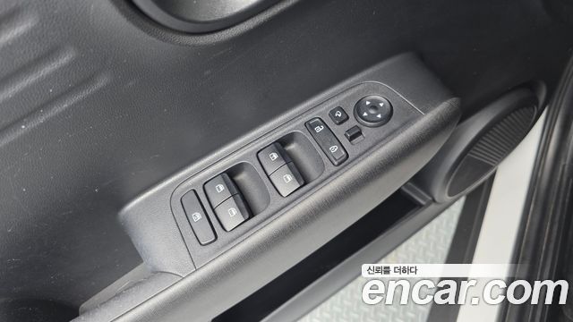 Hyundai Casper 2023 — photo 29