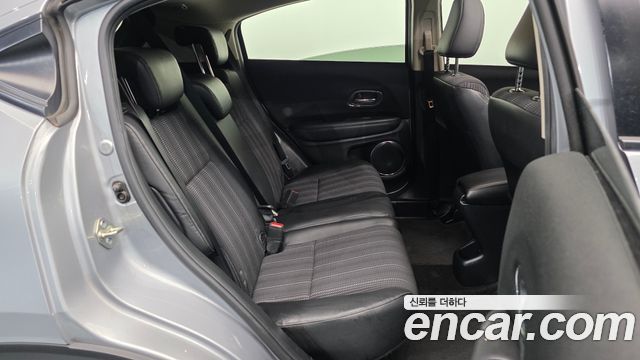 Honda HR-V 2017 — photo 12