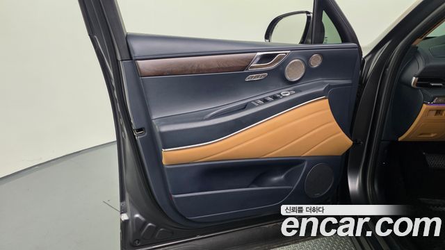 Genesis GV80 2021 — photo 14