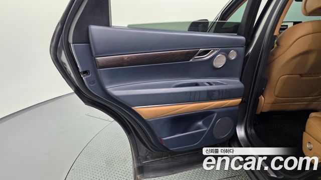 Genesis GV80 2021 — photo 15