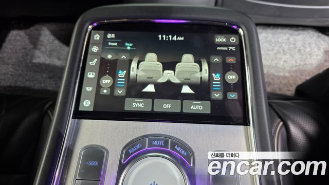 Genesis G90 2022 — photo 19