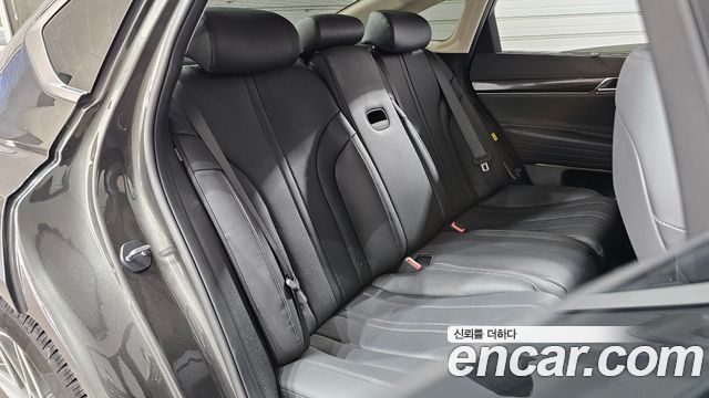 Genesis G80 2025 — photo 11