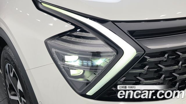 Kia Sportage 2024 — photo 8