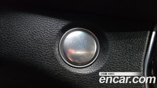 Hyundai Santafe 2019 — photo 31
