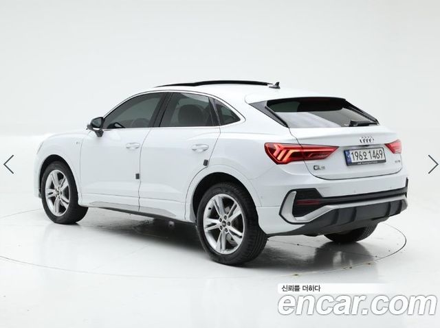 Audi Q3 2022 — photo 4