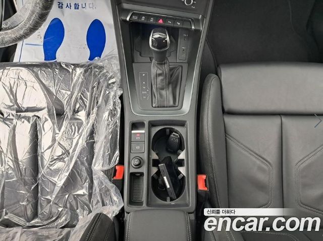 Audi Q3 2022 — photo 14