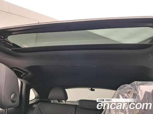 Audi Q3 2022 — photo 16