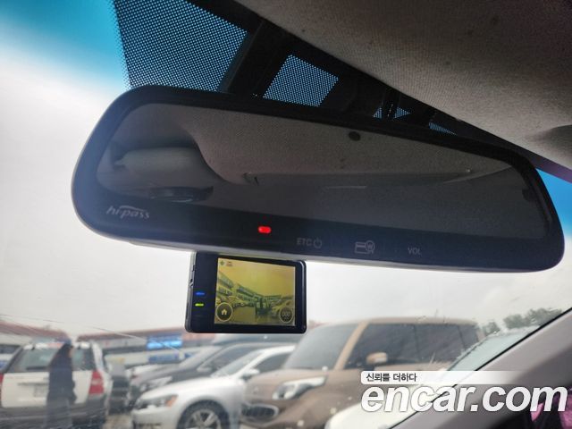 Hyundai AVANTE 2012 — photo 9