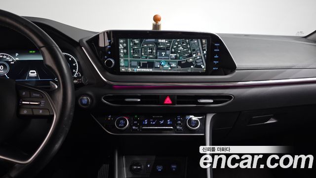 Hyundai Sonata 2022 — photo 20
