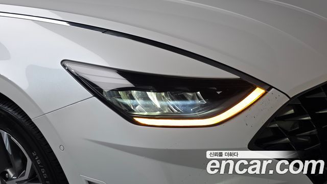 Hyundai Sonata 2022 — photo 8