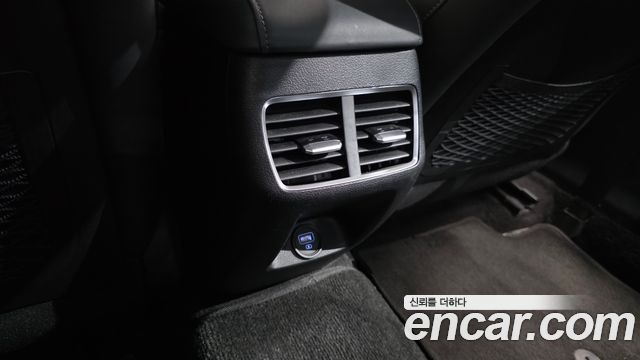 Hyundai Sonata 2022 — photo 32