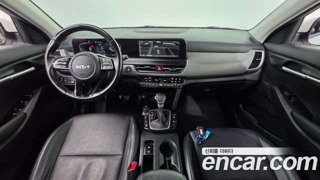 Kia Seltos 2023 — photo 10