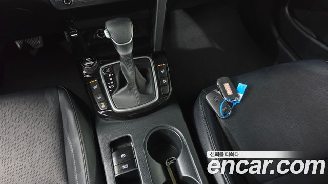 Kia Seltos 2023 — photo 12