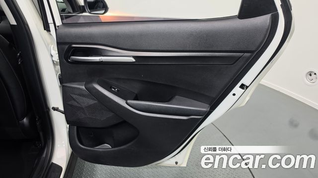 Kia Seltos 2023 — photo 15