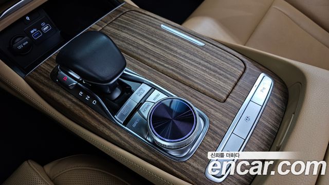 Kia K9 2022 — photo 12