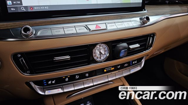 Kia K9 2022 — photo 21