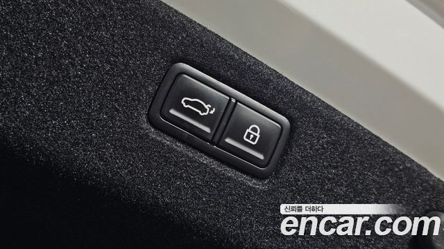 Kia K9 2022 — photo 31