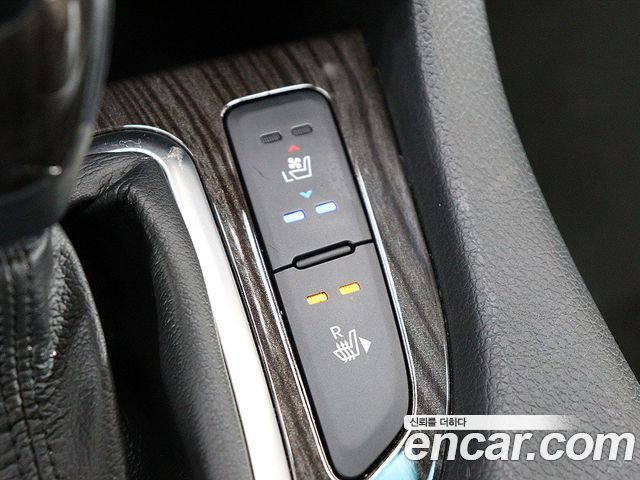 Kia K5 2013 — photo 10