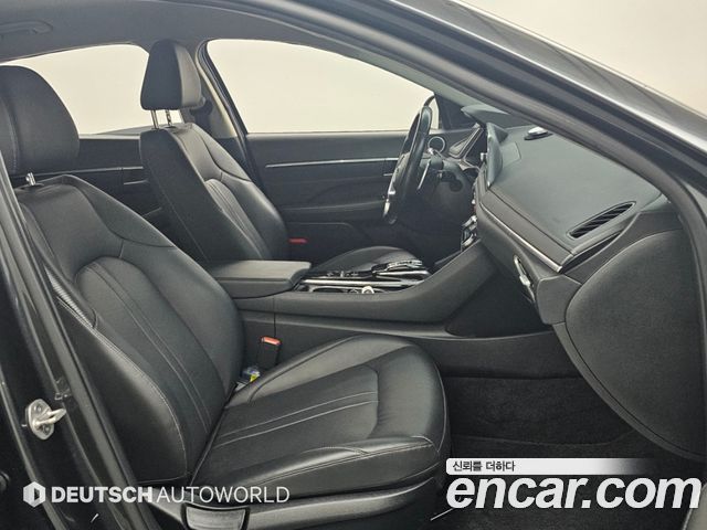 Hyundai Sonata 2023 — photo 10