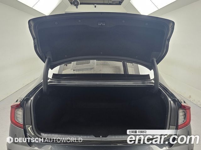 Hyundai Sonata 2023 — photo 19