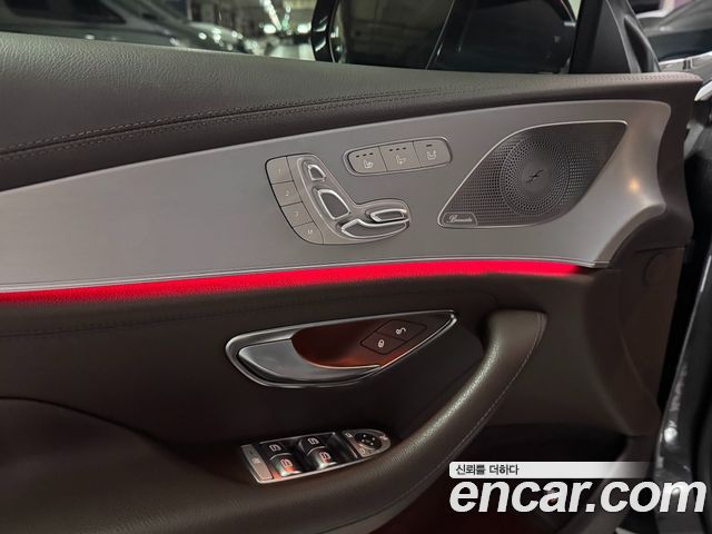 Mercedes-Benz CLS-Class 2019 — photo 9
