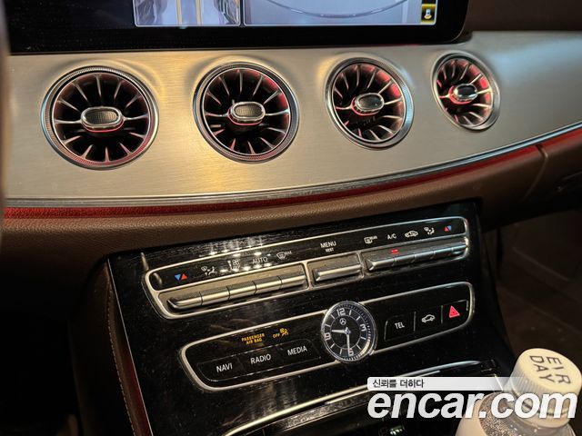 Mercedes-Benz CLS-Class 2019 — photo 12