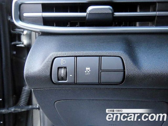 Hyundai AVANTE 2024 — photo 12