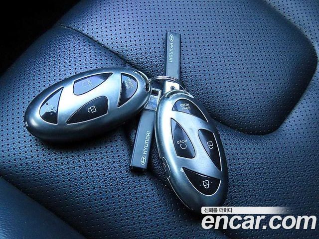 Hyundai AVANTE 2024 — photo 17