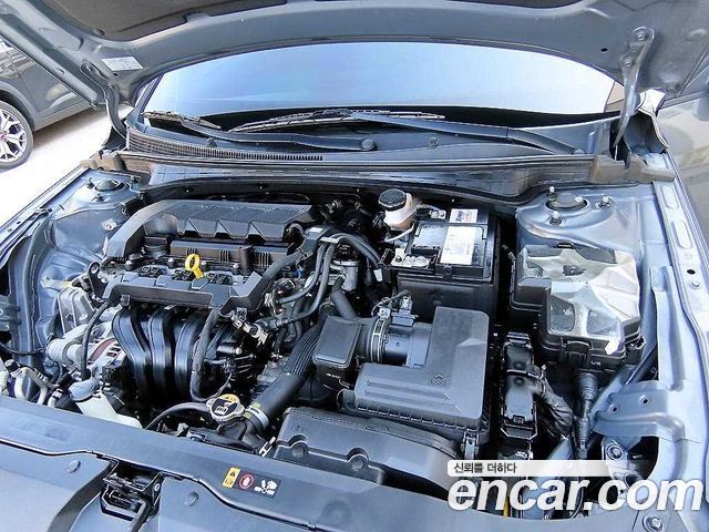 Hyundai AVANTE 2024 — photo 18