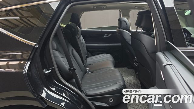 Genesis GV80 2023 — photo 17