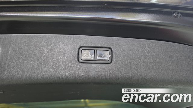 Genesis GV80 2023 — photo 26
